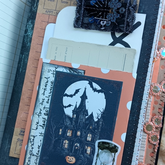 Spooky Goth Babe 🖤 Junk Journal - Picture 5 of 13